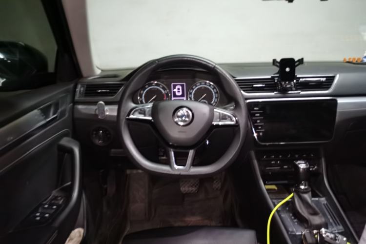 Used Skoda Superb 2019 Facelifted TSI280 DSG Comfort Edition Steering Wheel