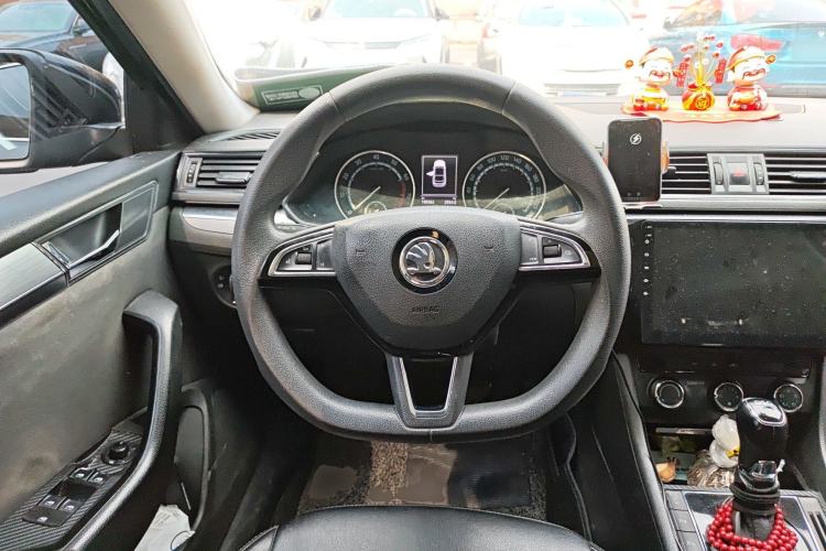 Used Skoda Superb 2019 TSI280 DSG Standard Edition Steering Wheel