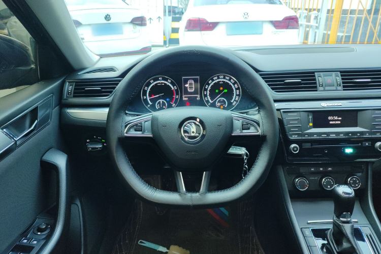 Used Skoda Superb 2019 TSI280 DSG Standard Edition Steering Wheel