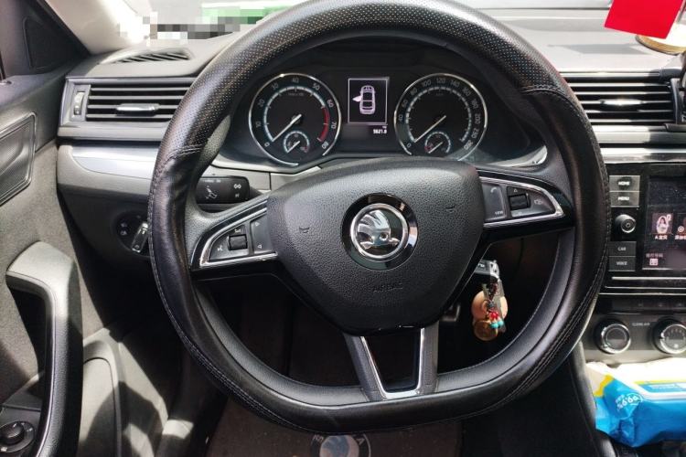 Used Skoda Superb 2019 TSI280 DSG Standard Edition Steering Wheel