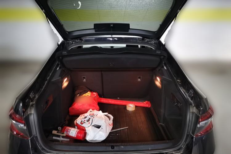 Used Skoda Superb 2019 Facelifted TSI280 DSG Comfort Edition Trunk