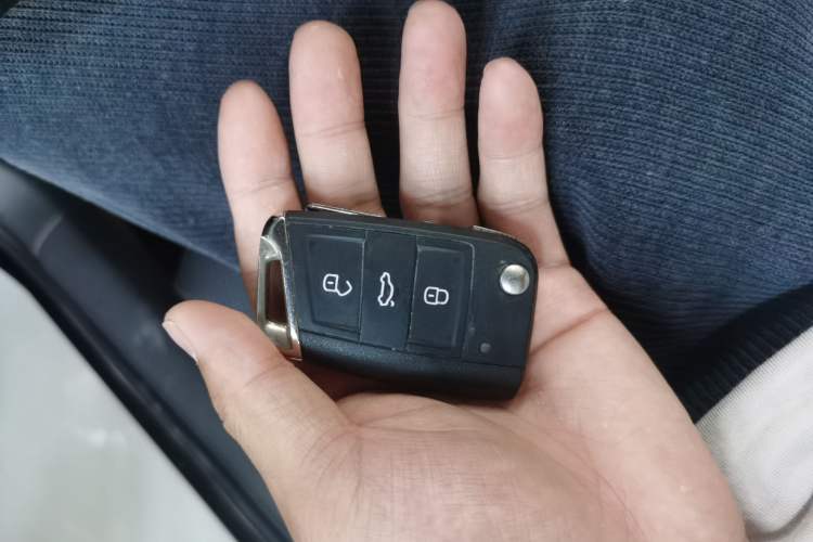 Used Skoda Superb 2019 TSI330 DSG Comfort Edition Vehicle Key