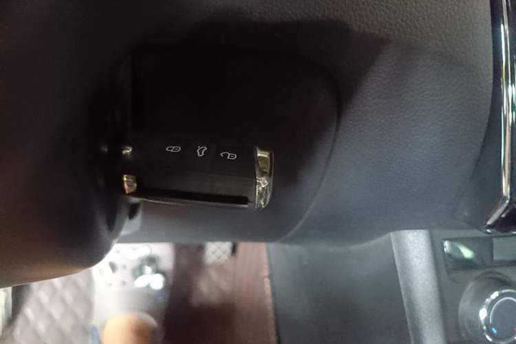 Used Skoda Superb 2019 Restyled TSI280 DSG Standard Edition Vehicle Key