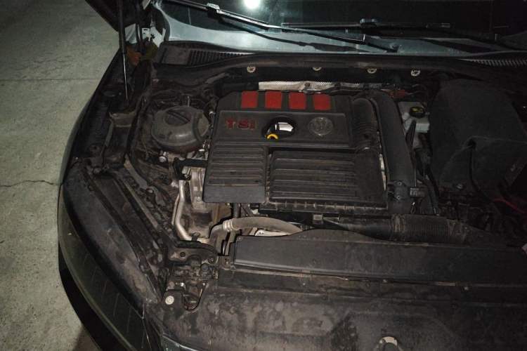 Used Skoda Superb 2019 TSI280 DSG Comfort Edition Engine Bay Right