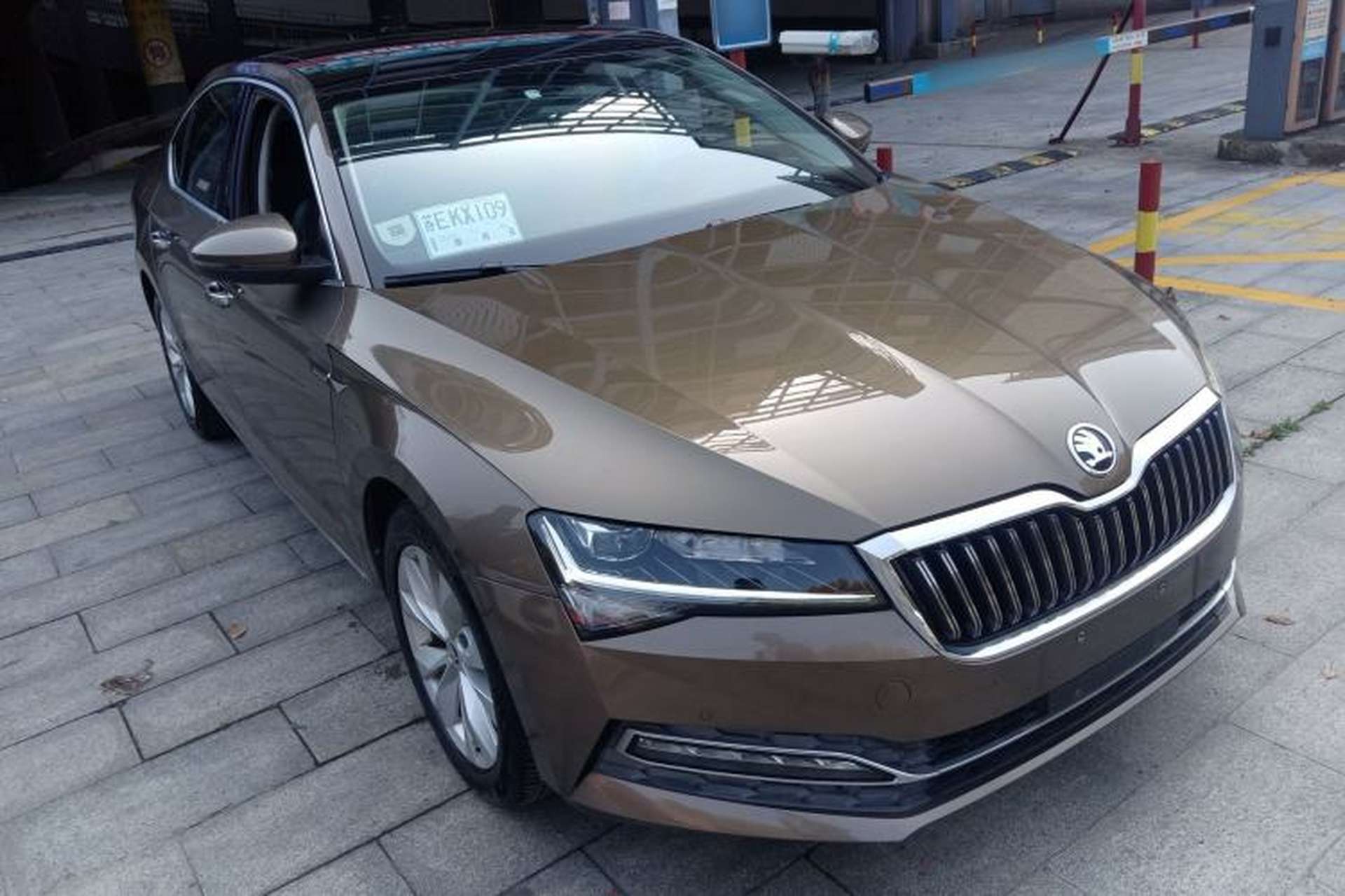 Used Skoda Superb 2019 Restyled TSI330 DSG Comfort Edition Exterior 1