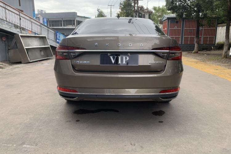Used Skoda Superb 2019 Restyled TSI330 DSG Comfort Edition Exterior 4