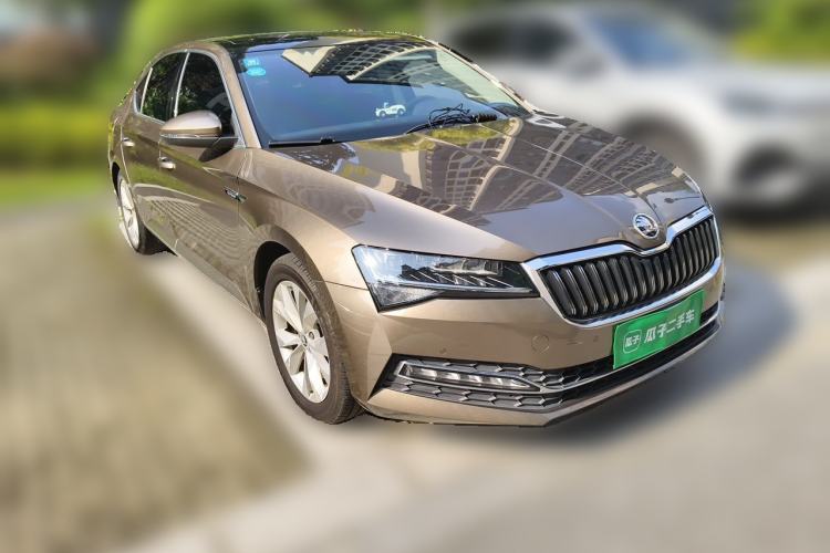 Used Skoda Superb 2019 TSI280 DSG Comfort Edition Front Right 45 Deg