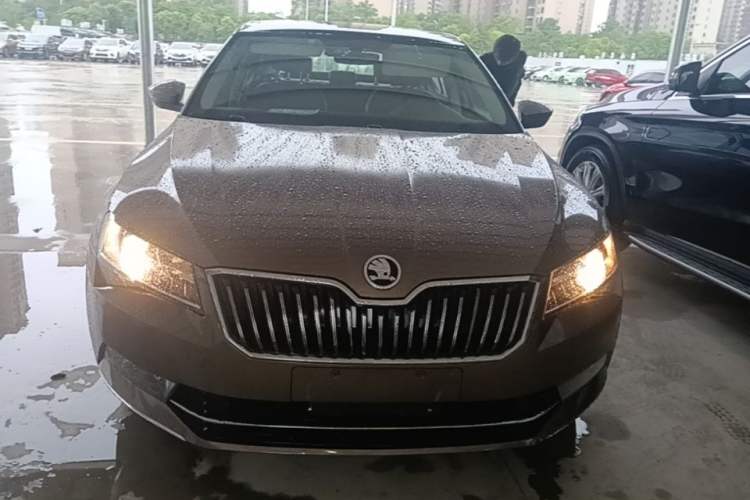Used Skoda Superb 2019 TSI280 DSG Comfort Edition Front
