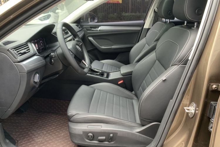 Used Skoda Superb 2019 Restyled TSI330 DSG Comfort Edition Interior 3