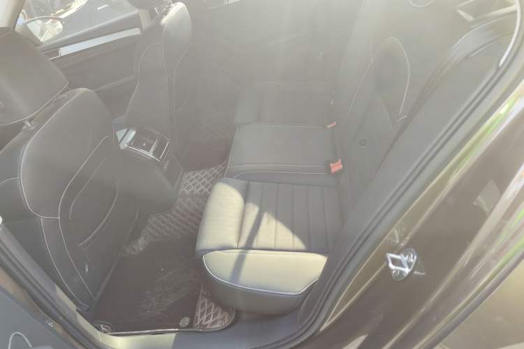 Used Skoda Superb 2019 TSI280 DSG Comfort Edition Left Rear Seat