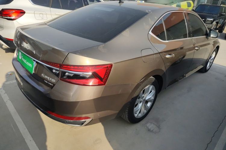 Used Skoda Superb 2019 TSI280 DSG Comfort Edition Rear Right 45 Deg