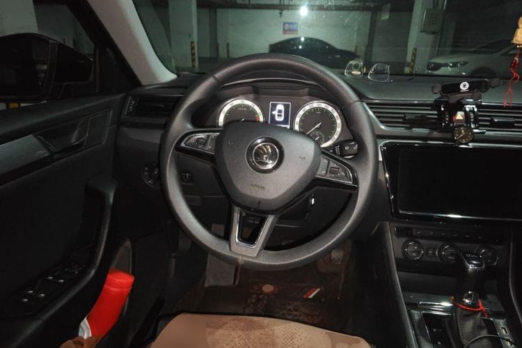 Used Skoda Superb 2019 TSI280 DSG Comfort Edition Steering Wheel