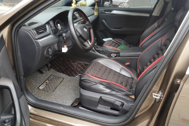 Used Skoda Superb 2019 TSI280 DSG Standard Edition Driver Seat