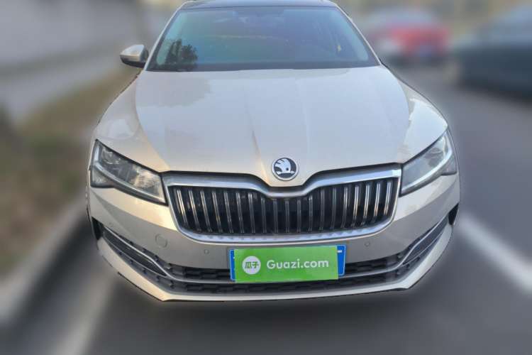 Used Skoda Superb 2019 Facelifted TSI280 DSG Comfort Edition Front