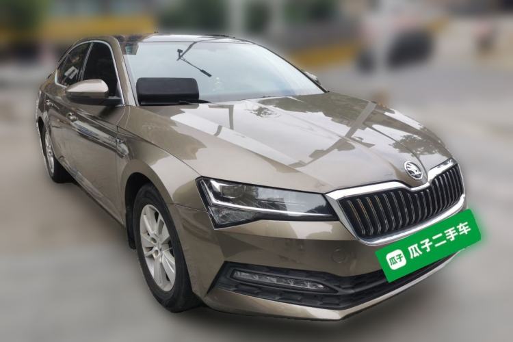 Used Skoda Superb 2019 TSI280 DSG Standard Edition Front Right 45 Deg