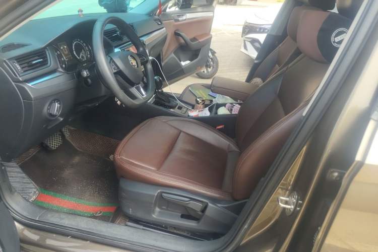 Used Skoda Superb 2019 TSI280 DSG Standard Edition Left Front Seat