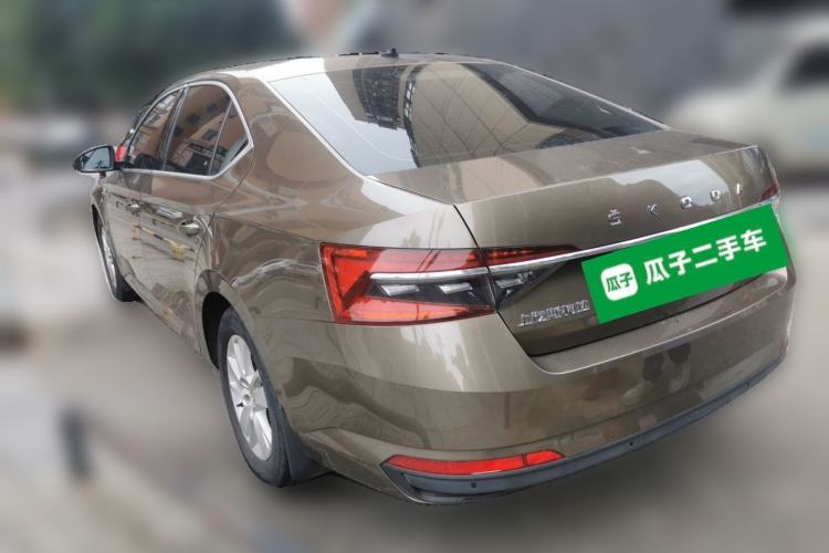 Used Skoda Superb 2019 TSI280 DSG Standard Edition Rear Left 45 Deg