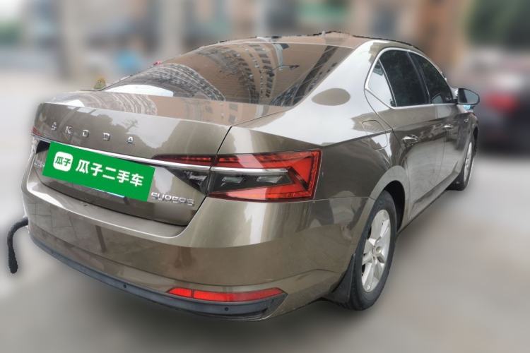 Used Skoda Superb 2019 TSI280 DSG Standard Edition Rear Right 45 Deg