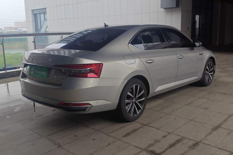 Used Skoda Superb 2019 TSI280 DSG Comfort Edition Rear Right 45 Deg