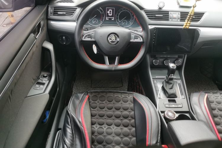Used Skoda Superb 2019 TSI280 DSG Standard Edition Steering Wheel