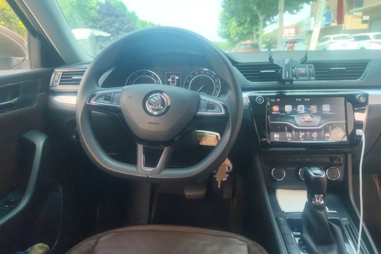 Used Skoda Superb 2019 TSI280 DSG Standard Edition Steering Wheel
