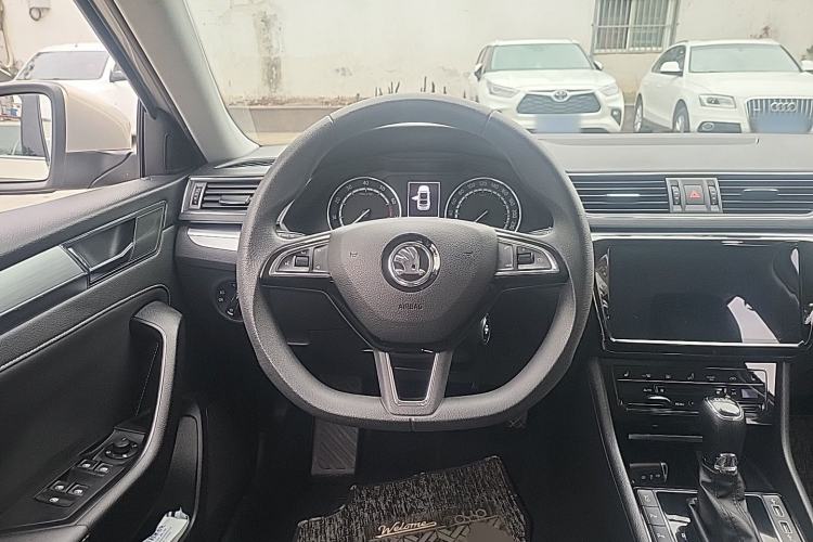 Used Skoda Superb 2019 TSI280 DSG Comfort Edition Steering Wheel
