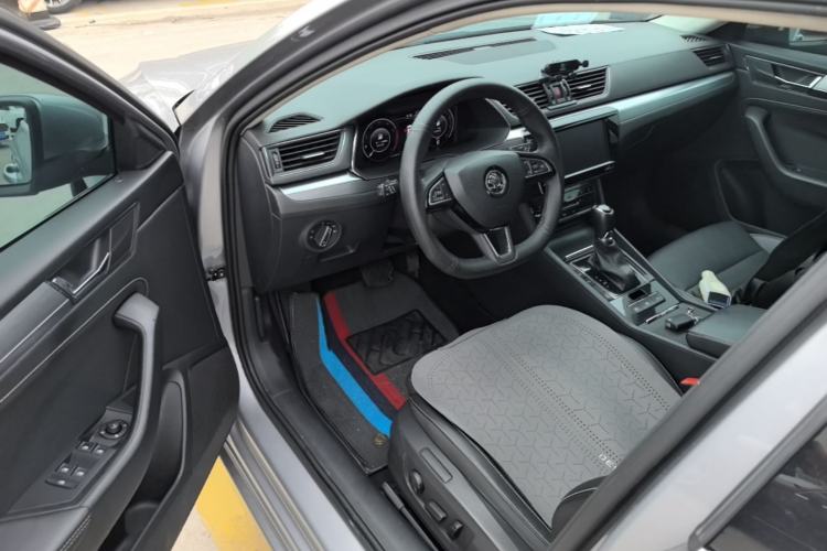 Used Skoda Superb 2019 Restyled TSI330 DSG Comfort Edition Driver Seat