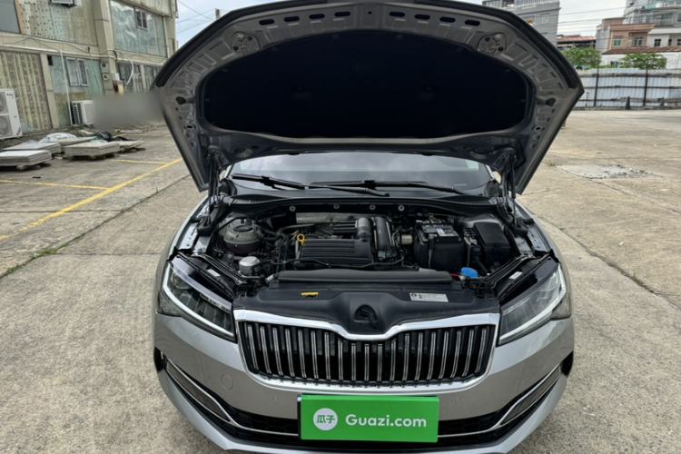 Used Skoda Superb 2019 Facelifted TSI280 DSG Comfort Edition Engine Bay