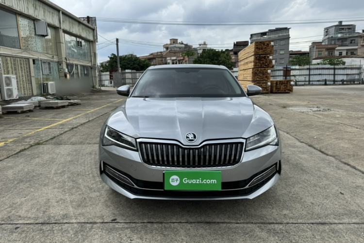 Used Skoda Superb 2019 Facelifted TSI280 DSG Comfort Edition Exterior 6