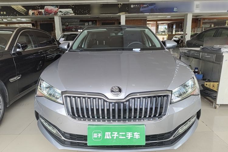 Used Skoda Superb 2019 Facelifted TSI280 DSG Comfort Edition Front
