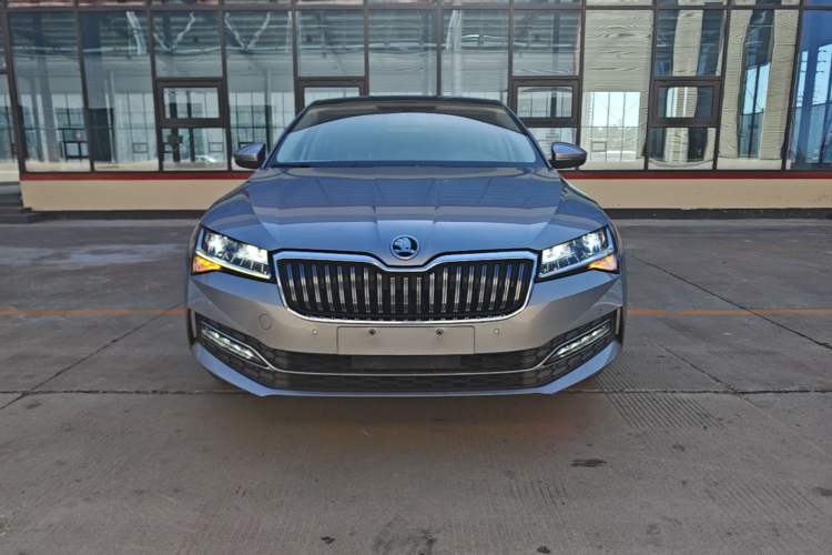 Used Skoda Superb 2019 Facelifted TSI280 DSG Comfort Edition Front