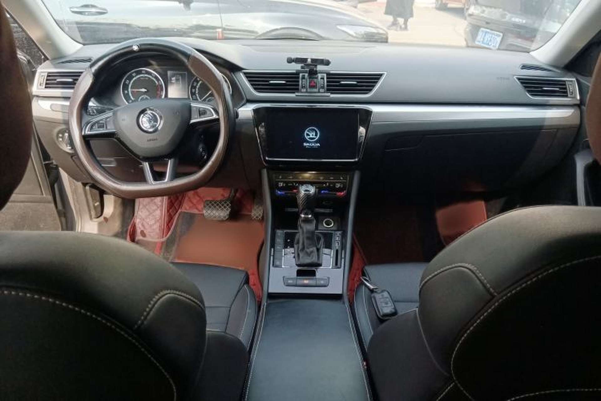 Used Skoda Superb 2019 Facelifted TSI280 DSG Comfort Edition Interior 2