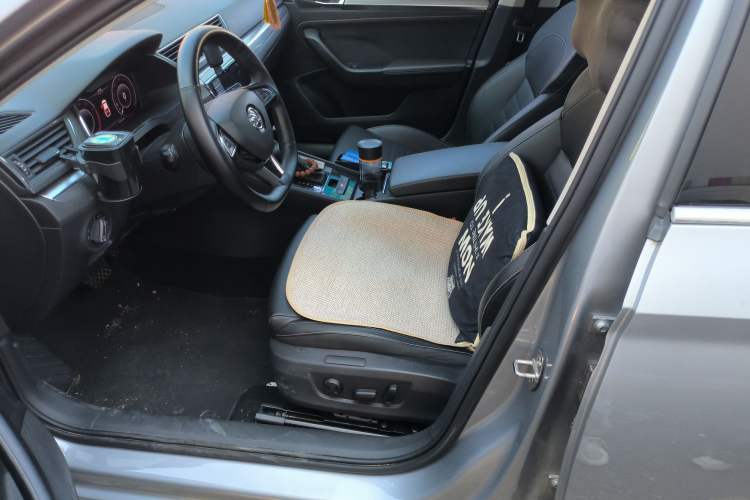 Used Skoda Superb 2019 TSI330 DSG Comfort Edition Left Front Seat