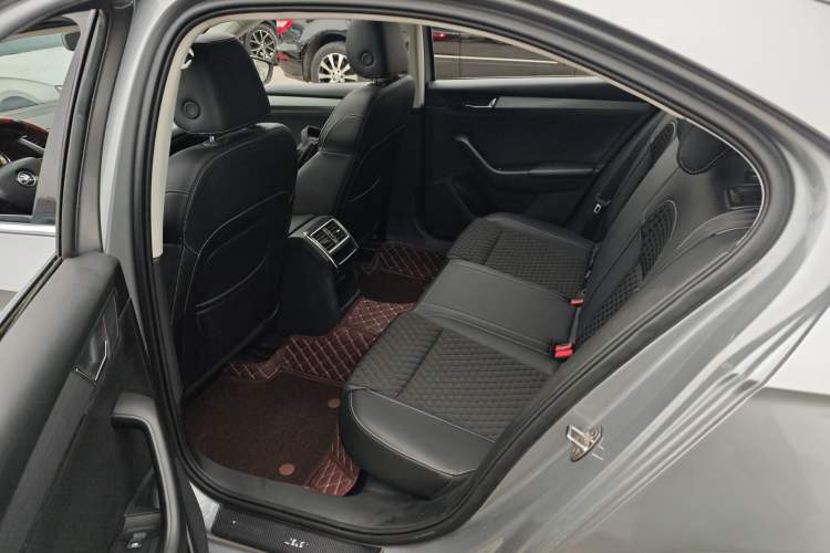 Used Skoda Superb 2019 TSI280 DSG Comfort Edition Left Rear Seat