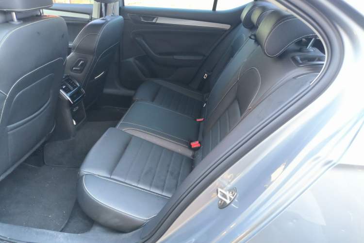 Used Skoda Superb 2019 TSI330 DSG Comfort Edition Left Rear Seat