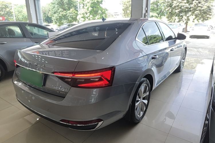 Used Skoda Superb 2019 Facelifted TSI280 DSG Comfort Edition Rear Right 45 Deg