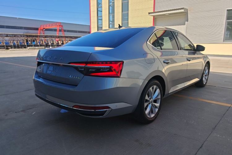 Used Skoda Superb 2019 Facelifted TSI280 DSG Comfort Edition Rear Right 45 Deg