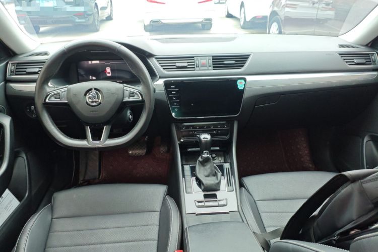 Used Skoda Superb 2019 Restyled TSI330 DSG Comfort Edition Interior 2