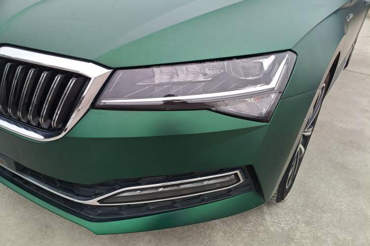 Used Skoda Superb 2019 Restyled TSI330 DSG Comfort Edition Left Front Headlight