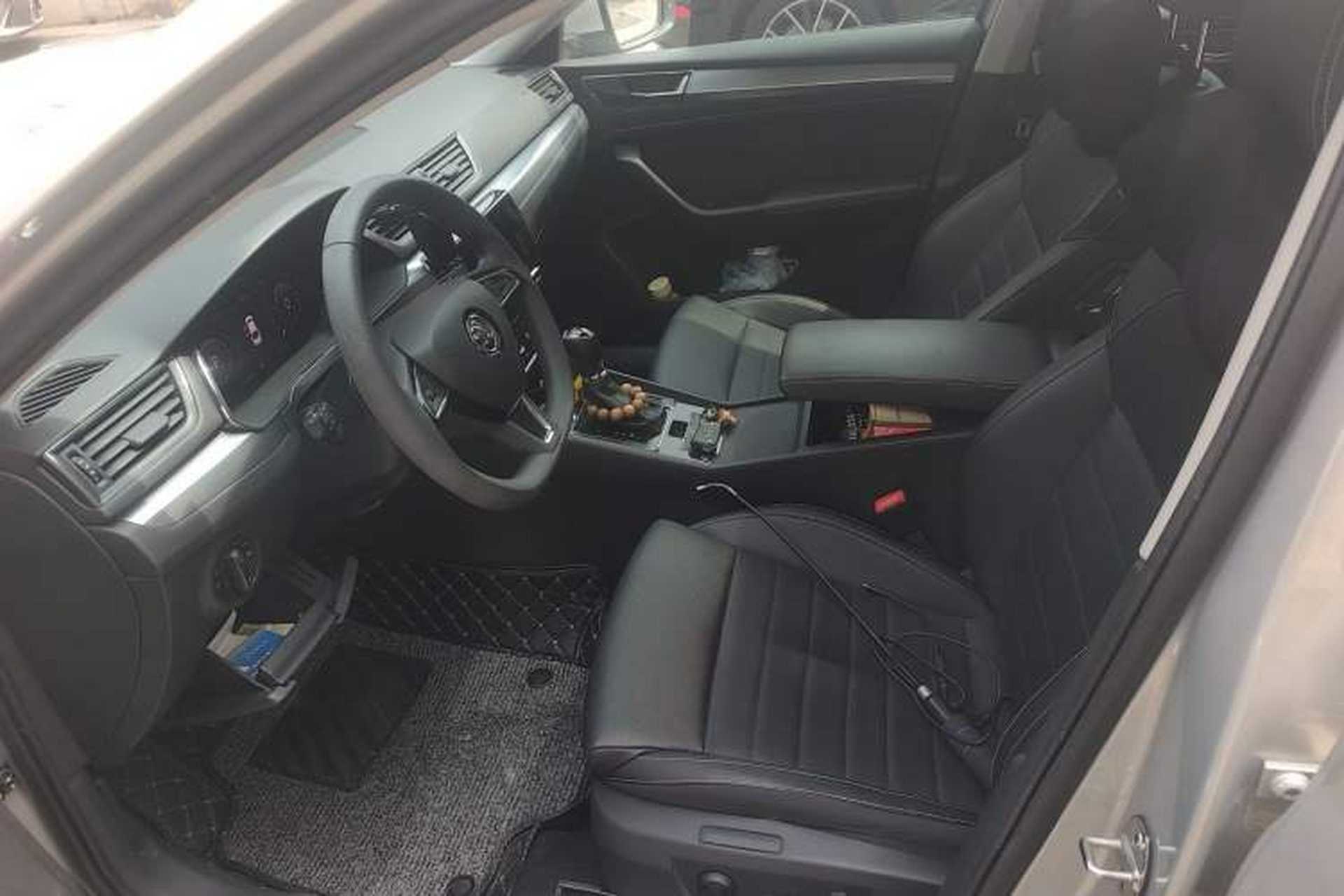 Used Skoda Superb 2019 Restyled TSI330 DSG Comfort Edition Left Front Seat