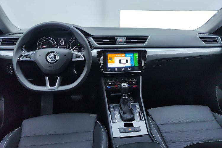 Used Skoda Superb 2019 TSI280 DSG Comfort Edition Center Console