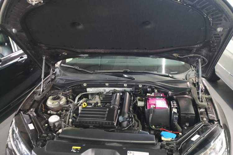 Used Skoda Superb 2019 TSI280 DSG Comfort Edition Engine Bay