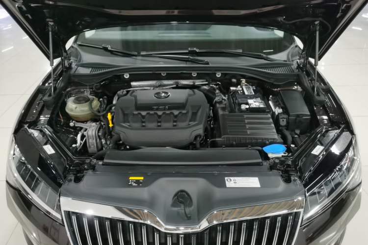 Used Skoda Superb 2019 Restyled TSI330 DSG Comfort Edition Engine Bay