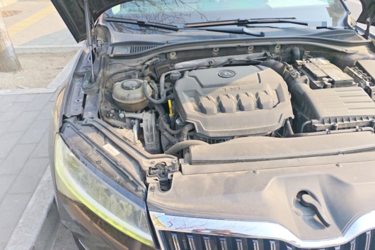 Used Skoda Superb 2019 Restyled TSI330 DSG Comfort Edition Engine Bay Right