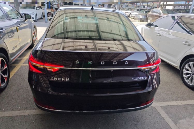 Used Skoda Superb 2019 Facelifted TSI330 DSG Luxury Edition Exterior 4