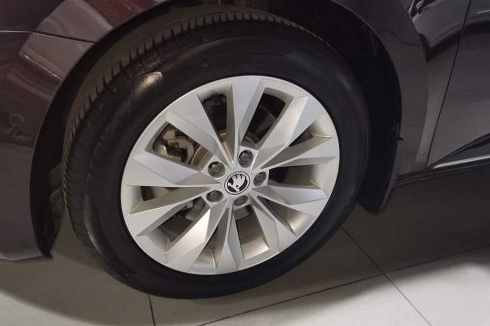 Used Skoda Superb 2019 TSI280 DSG Comfort Edition Exterior 7