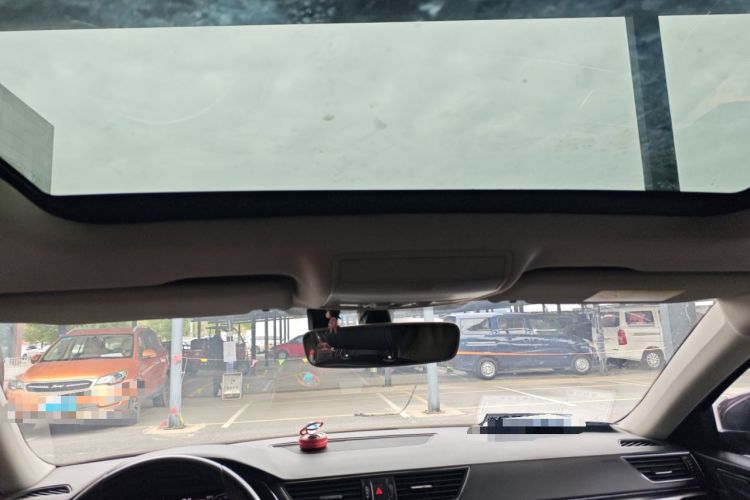 Used Skoda Superb 2019 Facelifted TSI330 DSG Luxury Edition Headliner