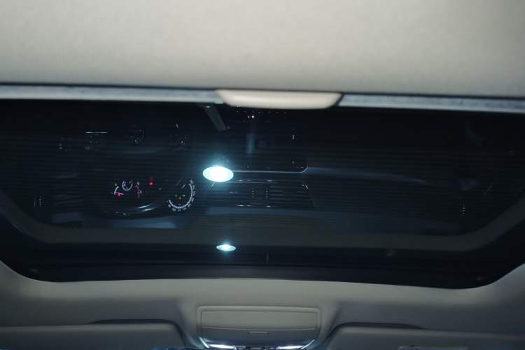 Used Skoda Superb 2019 TSI280 DSG Comfort Edition Headliner