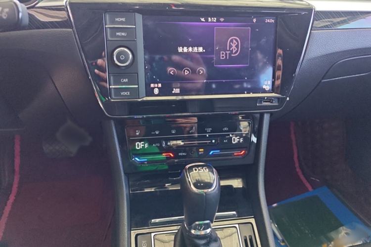 Used Skoda Superb 2019 Facelifted TSI330 DSG Luxury Edition Interior 3