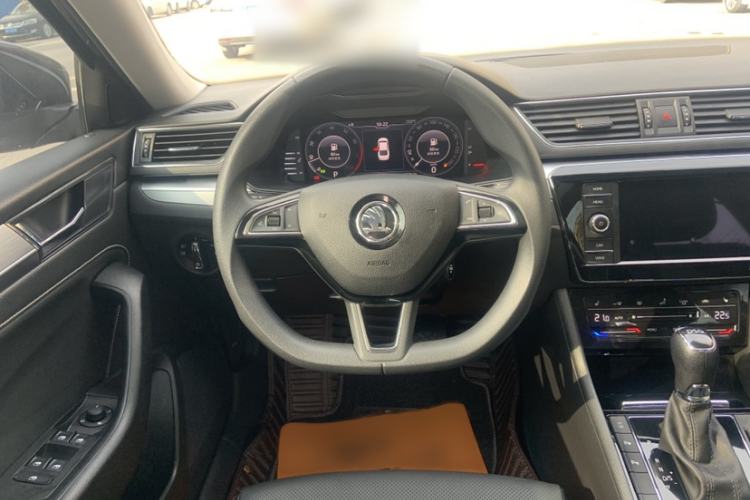 Used Skoda Superb 2019 Restyled TSI330 DSG Comfort Edition Interior 3